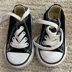 Used baby converse Chuck Taylor